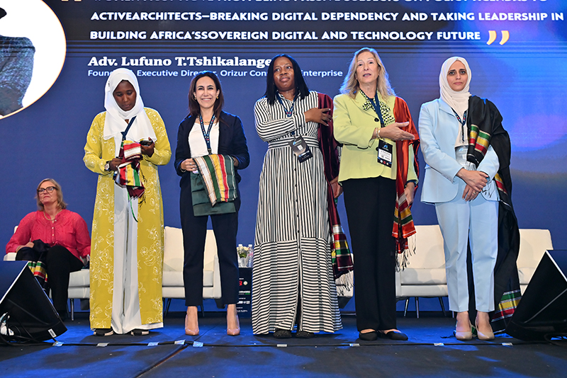DSC_2204